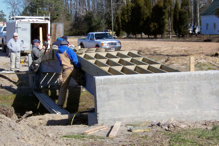 Footbridge Construction07.jpg